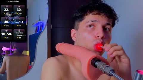 Issac online show from November 7, 2025, 5:29 am