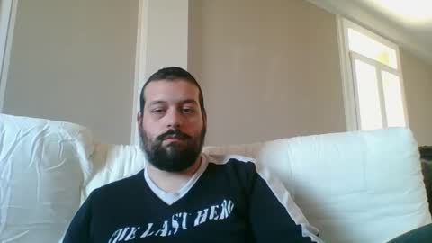 italianbigboy932 online show from April 8, 2026, 1:11 pm