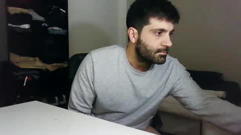 Snapshot of italianboybcn chatting on January 15, 2025, 1:02 am italianboybcn online show from January 15, 2025, 1:02 am