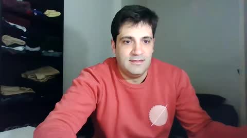 Snapshot of italianboybcn chatting on January 30, 2025, 7:29 am italianboybcn online show from January 30, 2025, 7:29 am