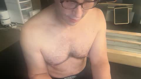 Snapshot of italiano9in chatting on November 19, 2025, 3:12 pm Tony online show from November 19, 2025, 3:12 pm