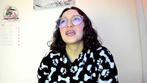 Angelica online show from December 28, 2024, 10:44 pm