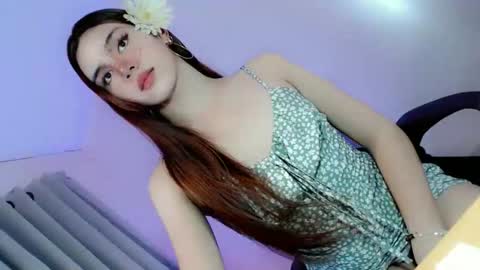 EZZIE online show from October 24, 2025, 2:41 am