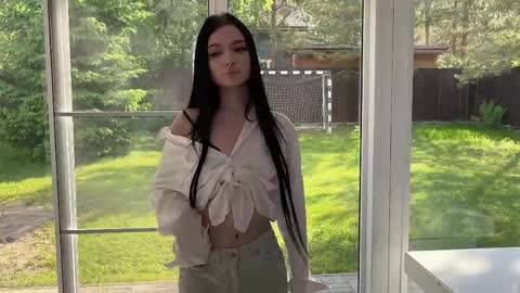 Stacy online show from June 5, 2026, 2:12 pm