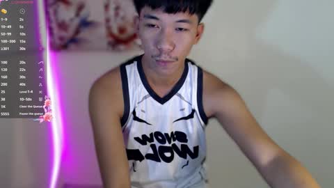 itsme_cxhennn online show from October 29, 2025, 7:32 am