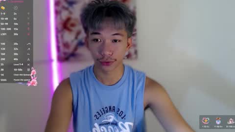 itsme_cxhennn online show from November 4, 2025, 2:32 am