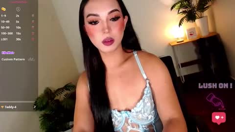 Sofia online show from March 18, 2026, 12:14 am