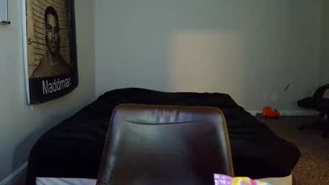 TARZAN online show from November 19, 2025, 3:28 am