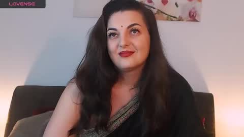 Snapshot of itsyourlady chatting on December 7, 2024, 12:35 pm Melissa Khaan online show from December 7, 2024, 12:35 pm