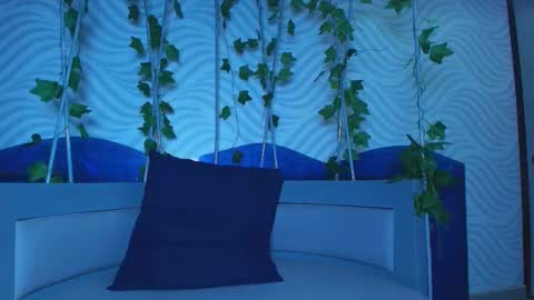 itszairen online show from March 15, 2026, 3:51 pm