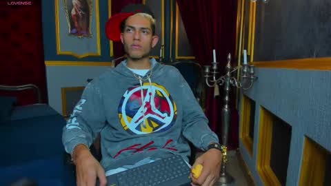 itszairen online show from March 17, 2026, 6:28 am