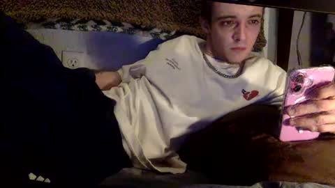 Snapshot of itzd123 chatting on February 11, 2026, 12:26 am itzd123 online show from February 11, 2026, 12:26 am