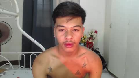 Jhonfred online show from April 8, 2026, 3:28 am