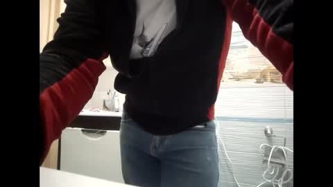 Mickey online show from December 5, 2025, 6:26 pm