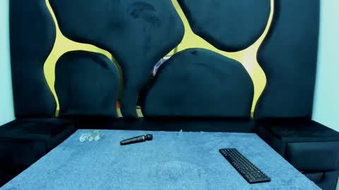 ivannaa18 online show from February 4, 2025, 4:26 am