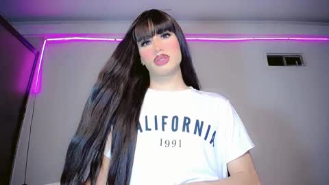 ivannahot23 online show from January 20, 2025, 8:52 am