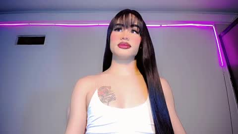 ivannahot23 online show from March 11, 2025, 11:01 am
