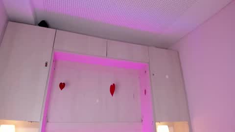 Ivy online show from March 11, 2026, 4:18 am