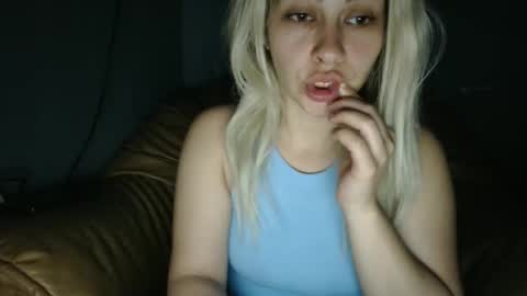 RosseEssor online show from April 7, 2026, 10:09 pm