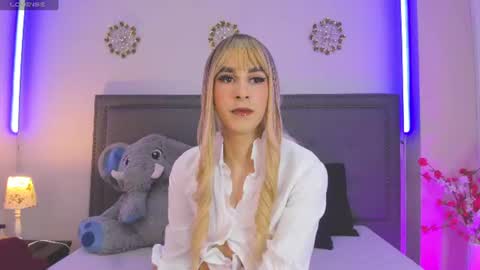ivi rosse  online show from June 8, 2026, 3:34 pm