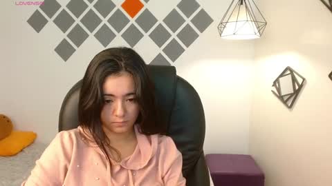 Snapshot of ivy_gail chatting on December 22, 2024, 1:44 pm IVY online show from December 22, 2024, 1:44 pm