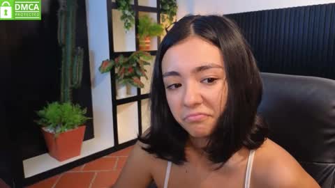 Snapshot of ivy_gail chatting on October 29, 2025, 6:04 am IVY online show from October 29, 2025, 6:04 am