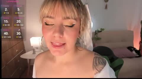 Pamela online show from April 30, 2026, 4:57 pm