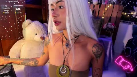 Ivy bank   online show from December 2, 2025, 8:04 pm