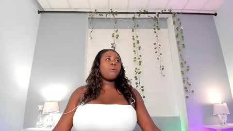 IVANA  online show from January 5, 2026, 7:50 pm