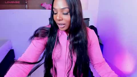 i v y  b l i s s online show from February 22, 2025, 12:08 pm