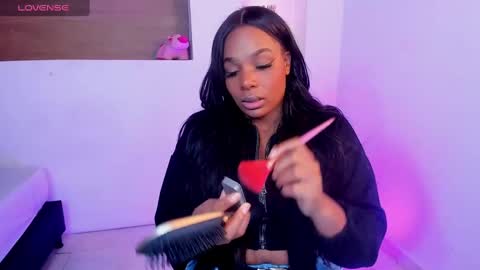 i v y  b l i s s online show from March 4, 2025, 11:51 am