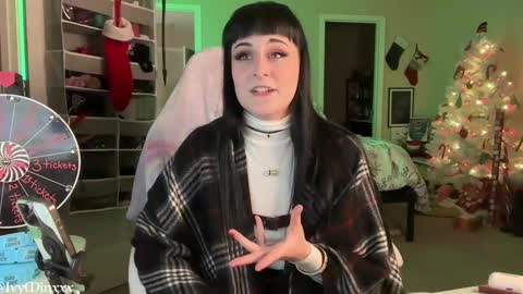Ivy Minxxx online show from December 15, 2024, 5:56 am