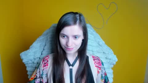 Ivy online show from April 19, 2026, 1:32 pm