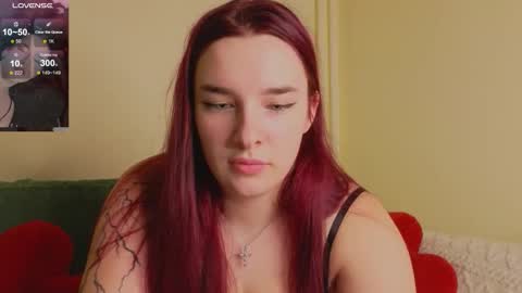 Daisy online show from December 17, 2025, 10:49 pm