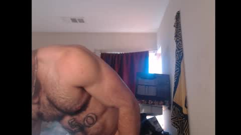 izak144 online show from February 8, 2025, 7:05 pm