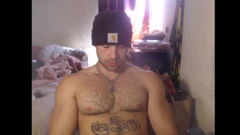 izak144 online show from February 4, 2026, 9:09 pm