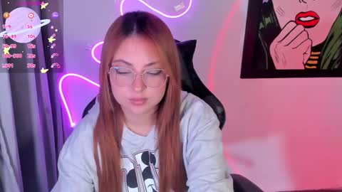 hot izys online show from February 27, 2025, 7:01 am