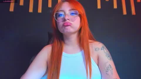 hot izys online show from December 5, 2025, 4:54 am