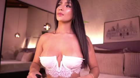 izzywild1 online show from June 8, 2026, 11:10 am