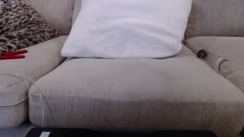 James online show from April 22, 2026, 6:42 pm