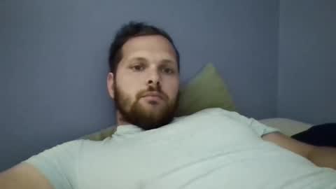 j4mes20022 online show from September 24, 2025, 5:49 pm