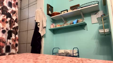 JayandJ713 online show from December 10, 2024, 2:39 pm