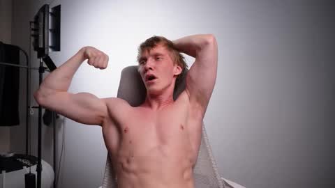 Danny online show from November 21, 2025, 5:39 am