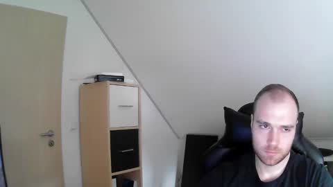 here4y online show from January 27, 2025, 11:43 am