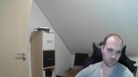 here4y online show from February 6, 2025, 2:58 pm