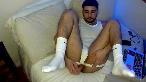 J Likes2Play online show from December 18, 2025, 5:46 am
