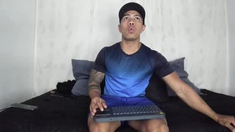 i am juan musiry independent model  online show from January 24, 2025, 5:10 am