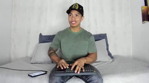 i am juan musiry independent model  online show from February 8, 2025, 10:07 am