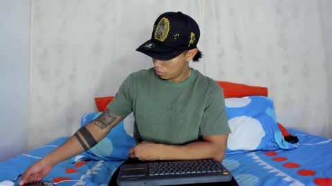 i am juan musiry independent model  online show from February 28, 2025, 4:43 am