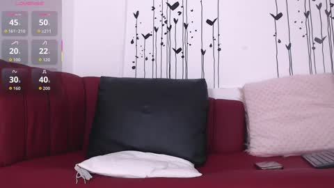    online show from September 29, 2025, 2:55 pm